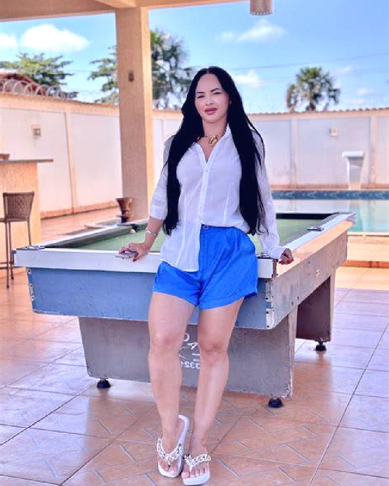 Selene Celorio escort