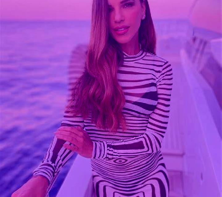 Sofía 2 Relleu escort