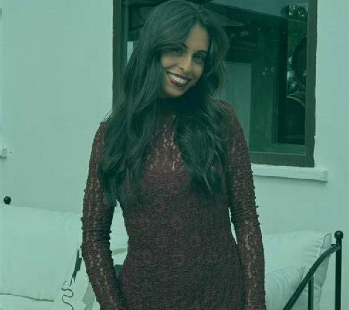 Valentina Pomer escort