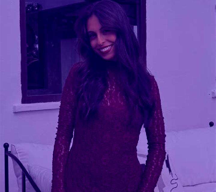 Valeria 3 Pravia escort