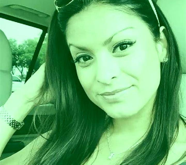 Valeria Larraul escort
