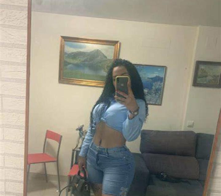 Valeria Posada escort