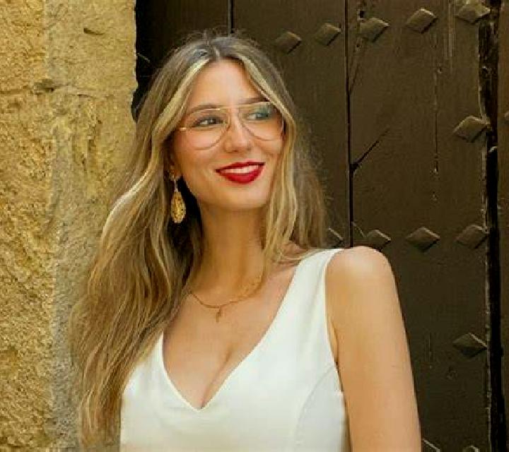 Verónica 2 Conquista de la Sierra escort