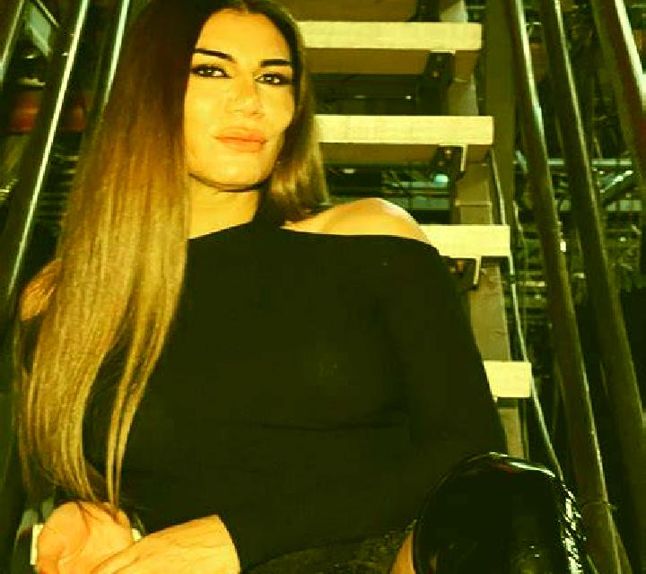 Yasmin 2 Luesma escort