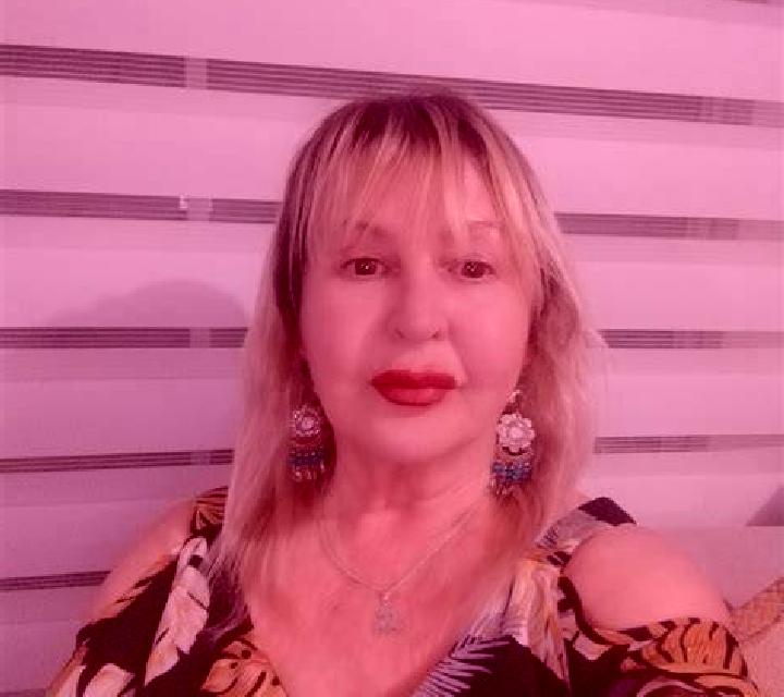 Yasmin 2 Mazaleon escort