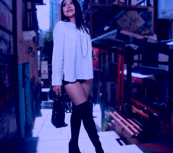 Yasmin Esplus escort