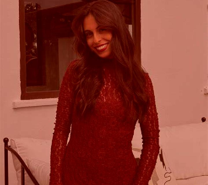 Zara 3 Aldeanueva del Camino escort